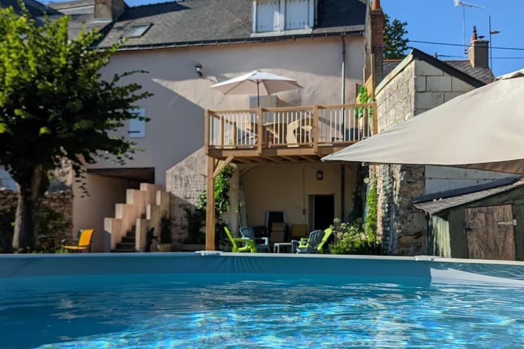 Logis Des Fees, Spa, Piscine Et Jardin Baugé Extérieur photo